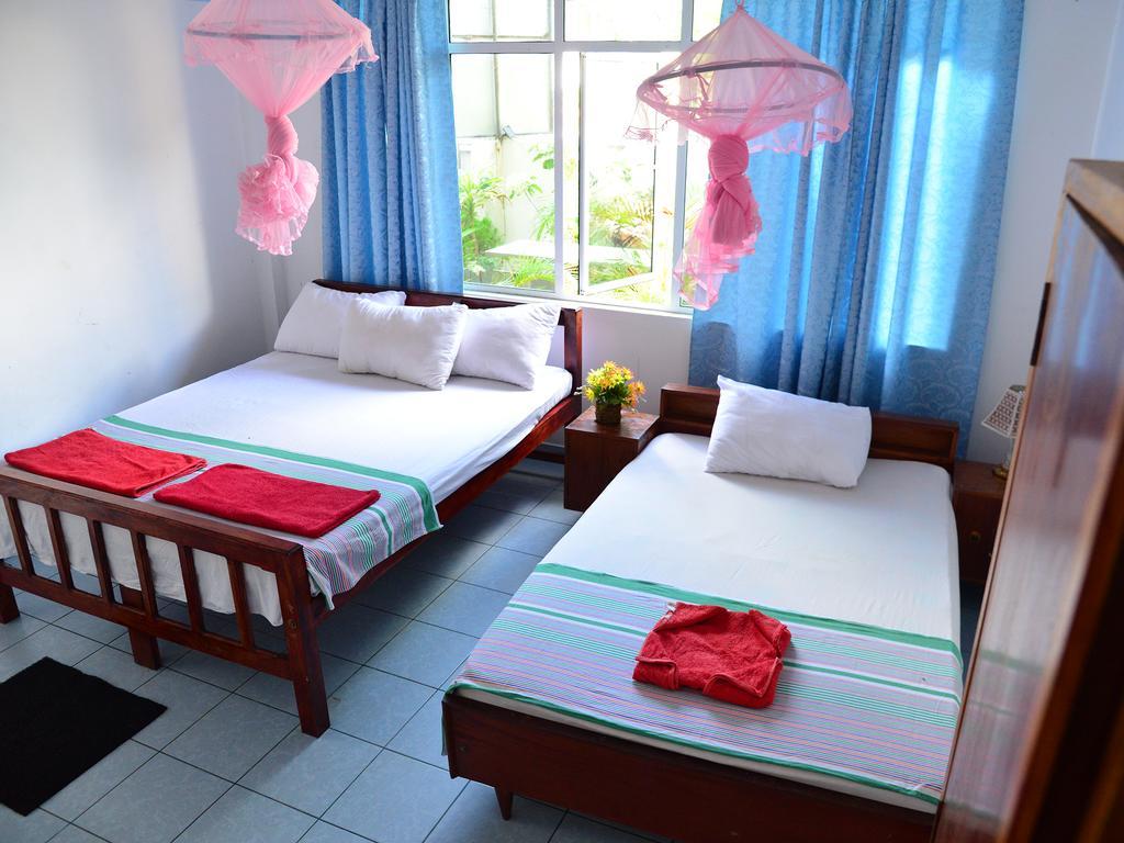 Hotel Happy Tuna Hikkaduwa Exteriér fotografie