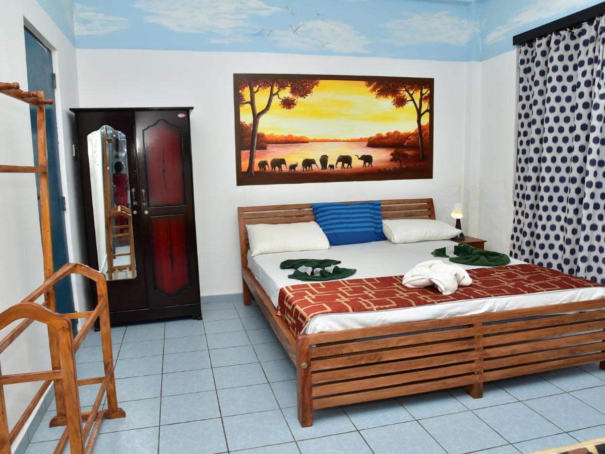 Hotel Happy Tuna Hikkaduwa Exteriér fotografie